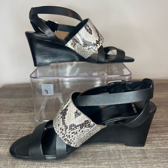 Cole Haan Black snake skin Leather wedge sandal Womens size 6.5b - Picture 1 of 8